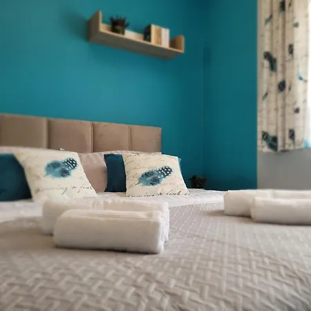 Tytus Z Klimatyzacja, Bezplatnym Parkingiem I Stacja Ev Ac 3,5kw * 格但斯克