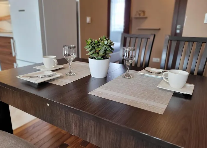 Apartman Tytus Z Klimatyzacja, Bezplatnym Parkingiem I Stacja Ev Ac 3,5kw Gdańsk